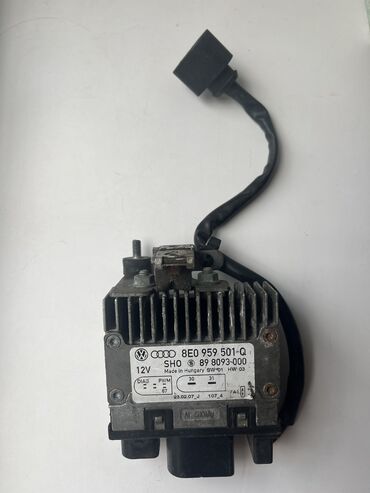 электро вентелятор: Блок управления вентилятором Audi A4 кузов B7, б/у из Германии