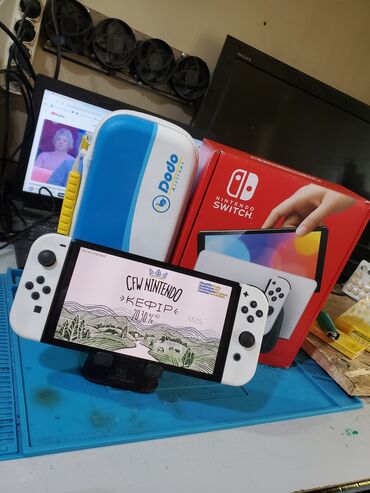 стоимость плейстейшен 4: Nintendo switch oled чипованный (прошитый) 64гб+256гб полный