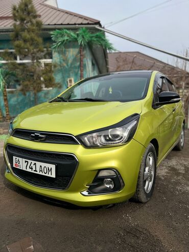 Chevrolet: Chevrolet Spark: 2018 г., 1 л, Автомат, Бензин, Универсал