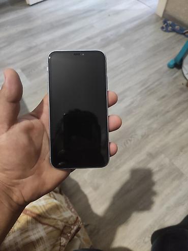 ipad 6 nesil: IPhone Xr, 64 GB, Mavi, Face ID — 2