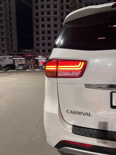 Kia: Kia Carnival: 2017 г., 2.2 л, Типтроник, Дизель, Минивэн at lalafo.kg — 7 Kia: Kia Carnival: 2017 г., 2.2 л, Типтроник, Дизель, Минивэн — 7