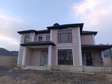 ev xacmaz: 7 комнат, 200 м², Без ремонта