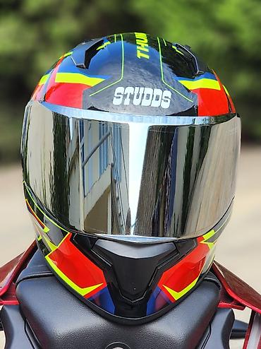 Moto geyim: Məhsul: Studds THUNDER tam üzlü motosiklet dəbilqəsi Xüsusiyyətlər: - — 9