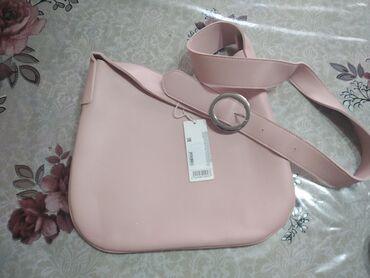 сумка розовая: Новая вместительная сумка 600 сом