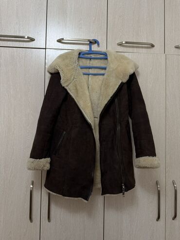 длинное трикотажное платье с капюшоном: Дубленка, Турция, С капюшоном, S