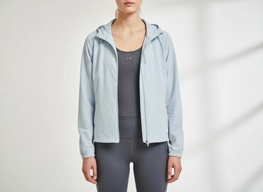 lidl kurtka damska esmara: Under Armour, Women`s lightweight jacket, size XS