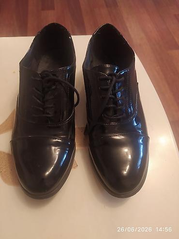 uzun bot: Bir neçə məhsul bir yerdə: 1) Qara kişi hərbi/boots tipli uzun — 10