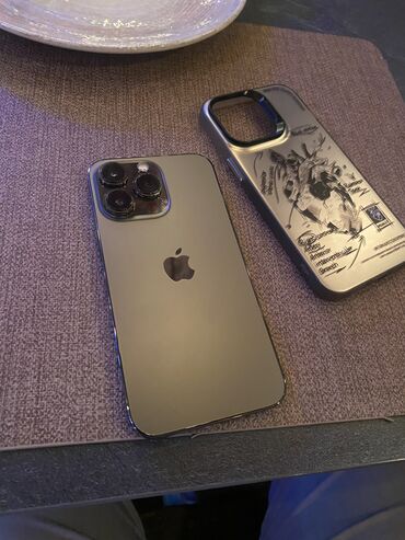Apple iPhone: IPhone 13 Pro, Новый, 128 ГБ, Space Gray, Защитное стекло, Чехол, 87 %