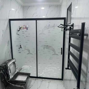 Duş kabinaları, arakəsmələr: Yeni Arakəsmə, Künc üçün, Ünvandan götürmə, Pulsuz çatdırılma — 27