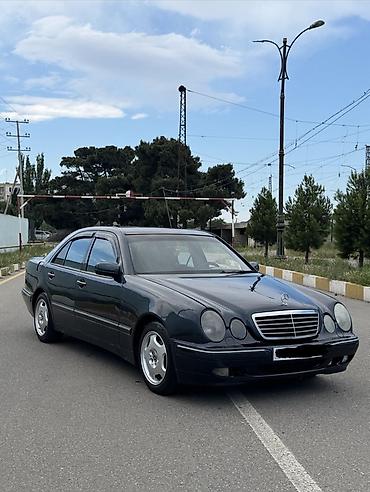 Kreditle satilir. ilkin odenis 4000 azn. Mercedes-Benz E‑Class W210
