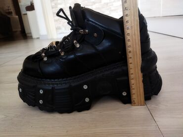Botinka və botilyonlar: Ölçü: 41, rəng - Qara, Yeni — 8