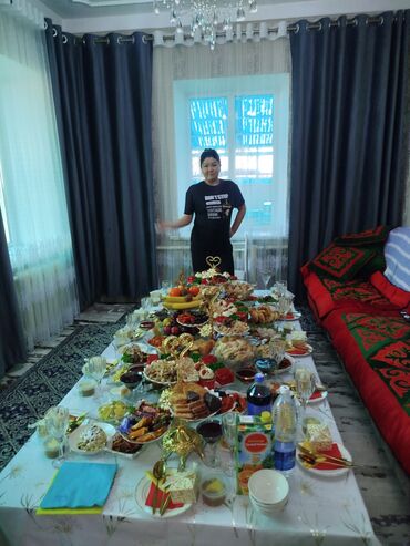 Другие продукты питания: Тойлорго заказ алам выпичка капкейк. и торт булочка салат