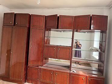standing mirror: Отдам даром!!! только самовывоз. Стенка модульная в классическом — 1