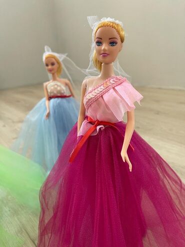 фирменная кукла: Продаю куклы из Турции. Оригинал без запахов. Платья сшиты вручную