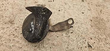branik: SIRENA ZA RENAULT SCENIC ZA 2003. GOD — 1