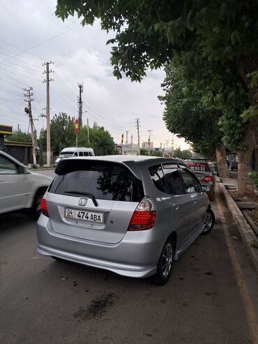 мотоблок дизельный 12 л с: Honda Fit: 2002 г., 1.3 л, Вариатор, Бензин, Хетчбек