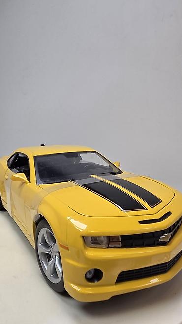 brawl pass: Масштабная модель автомобиля Chevrolet Camaro (купе), жёлтый цвет с — 3