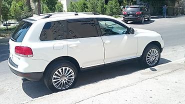 touareg: Volkswagen Touareg: 3.2 l | 2004 il Ofrouder/SUV — 3