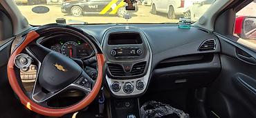 Chevrolet: Chevrolet Spark: 2016 г., 1 л, Автомат, Бензин, Хэтчбэк — 7