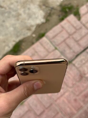 Apple iPhone: IPhone 11 Pro, 256 GB, Qızılı, Face ID — 5