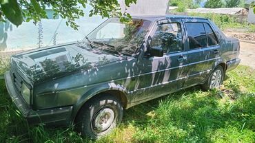 авто аварийных: Volkswagen Jetta: 1989 г., 1.8 л, Механика, Бензин
