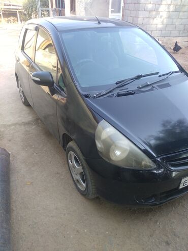 вольво тигач: Honda Fit: 2001 г., Автомат, Бензин, Хэтчбэк