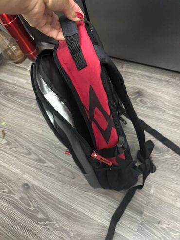 Sportske torbe i rančevi: Odličan, jak, nov i praktičan ranac VOIKI. Nije moj, pa da napomenem — 9