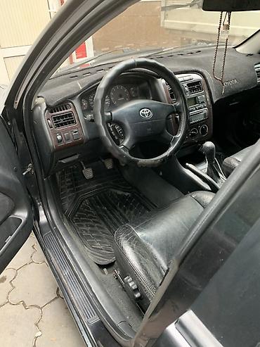 Toyota Avensis: 2001 г., 1.8 л, Механика, Универсал at lalafo.kg Toyota Avensis: 2001 г., 1.8 л, Механика, Универсал