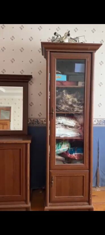 divan işlənmiş: Divan, İşlənmiş