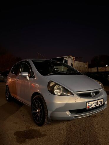 нода фит: Honda Fit: 2003 г., 1.3 л, Вариатор, Бензин, Хэтчбэк