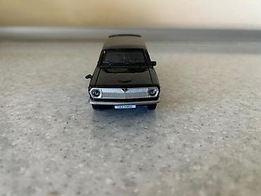 stacktrack oyuncaq dəsti: Metall model avtomobil – klassik sedan dizaynlı, boz rəng. Kolleksiya — 6