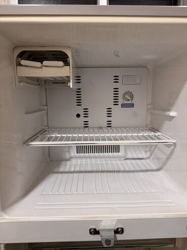 Soyuducular: İşlənmiş 2 qapılı Toshiba Soyuducu Satılır, rəng - Gümüşü — 9