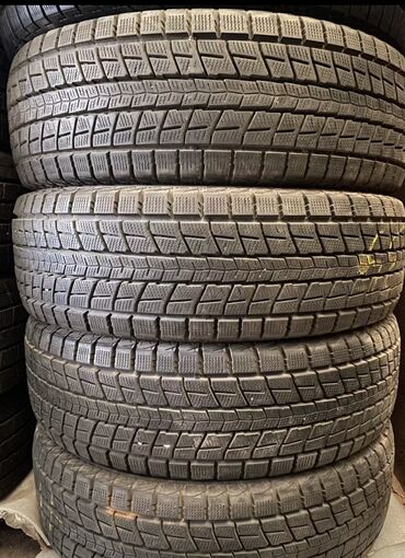 Шины: Шины 225 / 65 / R 17, Зима, Б/у, Комплект, Легковые, Япония, Bridgestone