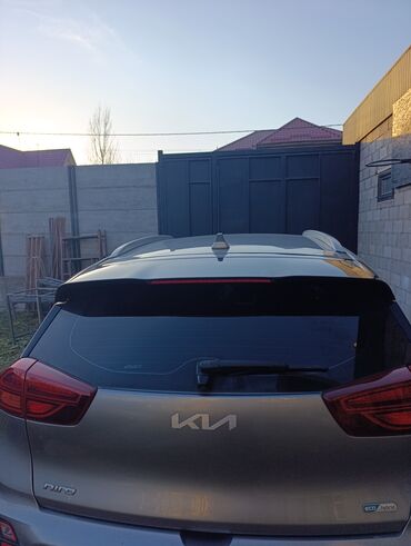 Kia: Kia Niro: 2021 г., 1.6 л, Вариатор, Гибрид — 4