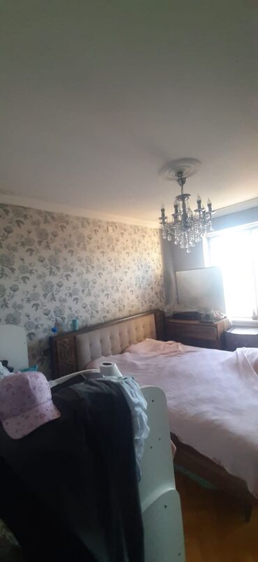 Köhnə tikili: Bakı, Bakıxanov qəs., 3 otaqlı, Köhnə tikili, m. Neftçilər, 80 kv. m -da lalafo.az — 7 Köhnə tikili: Bakı, Bakıxanov qəs., 3 otaqlı, Köhnə tikili, m. Neftçilər, 80 kv. m — 7