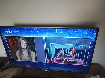 Televizori: Philips Smart televizor 50PUS6262/12 50" star 9 godina, pojavila se — 1