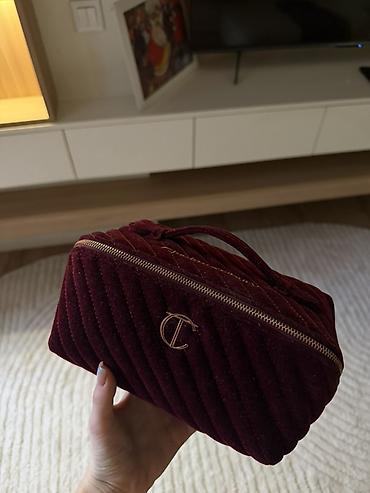 mac cosmetics: Косметичка Charlotte Tilbury, косметика Patrick Ta румяна, пудра laura — 1