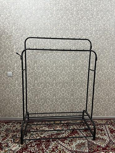 Вешалки: Напольная металлическая вешалка-гардероб с двумя поперечными — 1