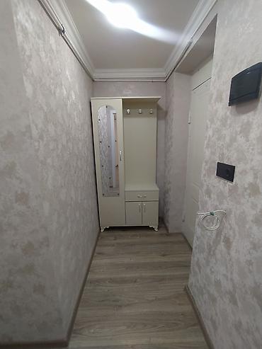Uzunmüddətli kirayə mənzillər: KİRAYƏ ! Neftçilər metrosuna piyada 3 dəq məsafə 5 mərtəbəli binanın 3 — 12