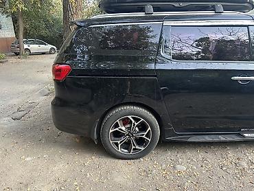 пороги карнивал: Kia karnival 2017 правое заднее крыло, полное до порожка! Только — 4
