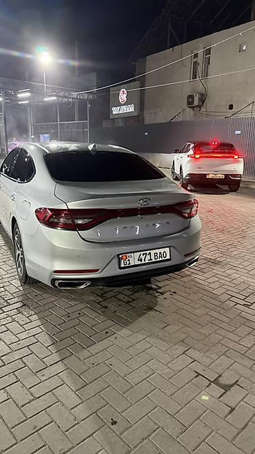 аренда bmw 7 series: Hyundai Genesis: 2017 г., 3 л, Автомат, Бензин, Седан — 5