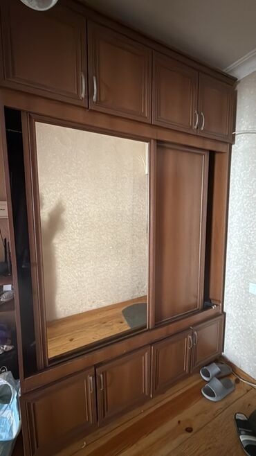 Divanlar: Kupe, 4 qapılı Düz dolab, Stenka