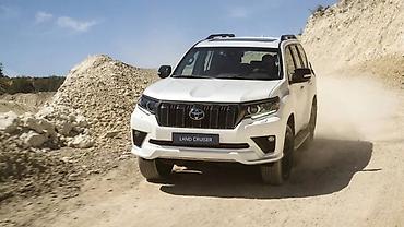 Бампер Toyota, Новый, Оригинал