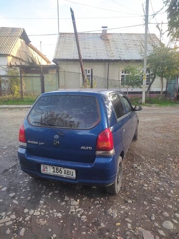 Suzuki: Suzuki Alto: 2005 г., 1.1 л, Механика, Бензин, Хэтчбэк