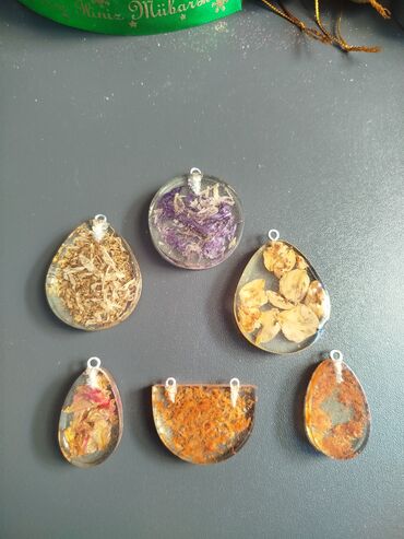 Boyunbağılar: Dəyərli xanımlarımız və qızlarımız üçün bir birindən gözəl boyunbağı — 15