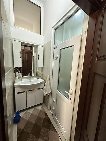 Продажа коттеджей и домов: 🏡 Продаётся дом в районе Резиденция 📍 Ориентир: обкомский дом at lalafo.kg — 13 Продажа коттеджей и домов: 🏡 Продаётся дом в районе Резиденция 📍 Ориентир: обкомский дом — 13