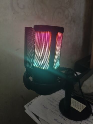 Mikrofonlar: Simli Mikrofon — 3