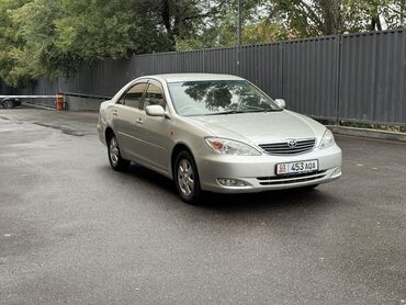 хорошим состоянием: Toyota Camry: 2003 г., 2.4 л, Автомат, Бензин, Седан