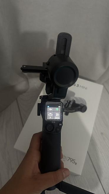 jack e4: Стабилизатор для камеры DJI RS 3 Mini Почти новый. Пользовалась пару — 2