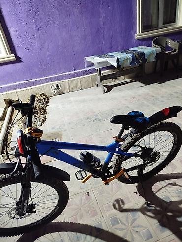 Velosipedlər: Dağ velosipedi – 27.5” təkərlər, alüminium gövdə, ön amortizatorlu — 3